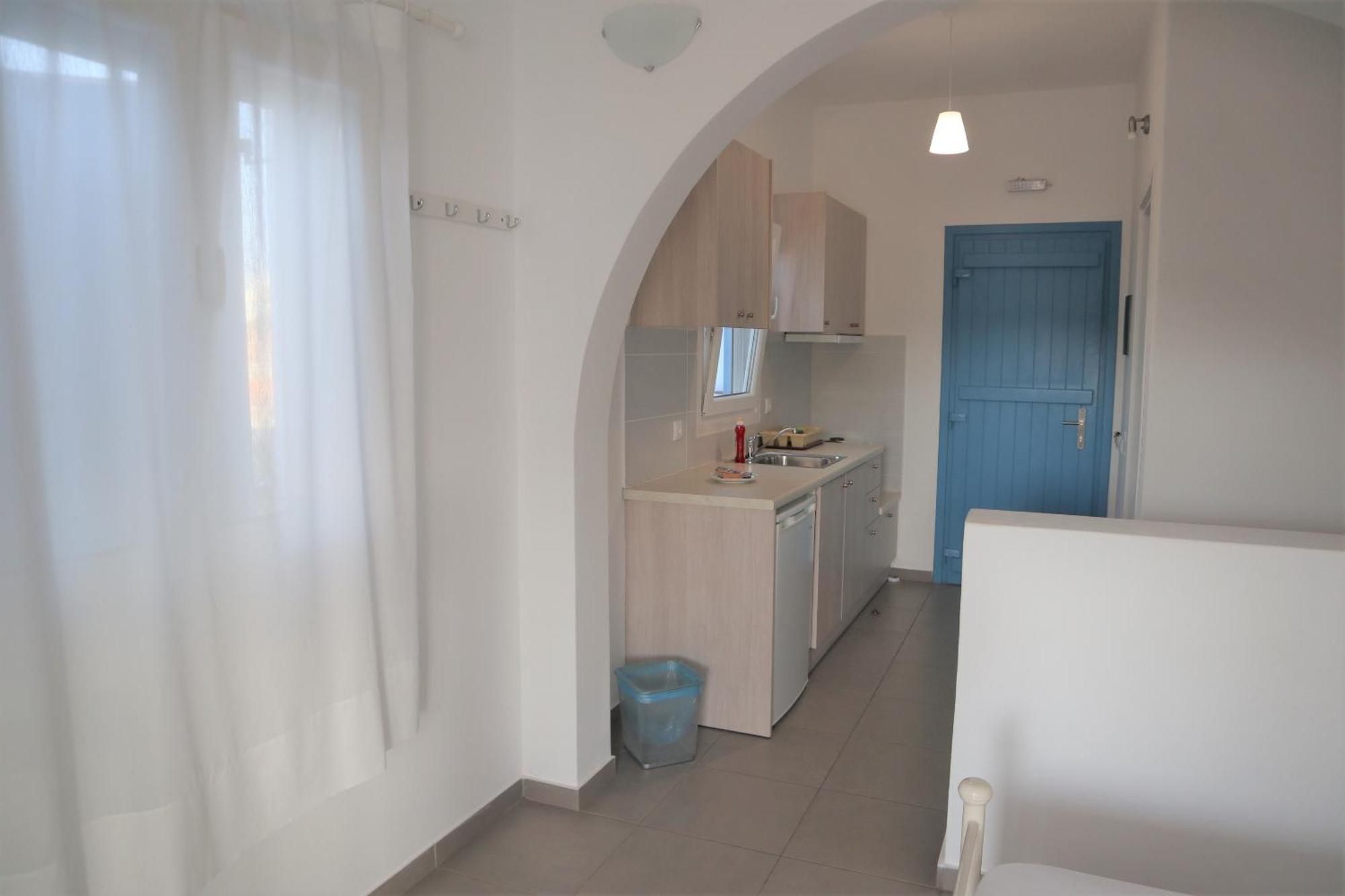 Taxiarchis Studios Agios Georgios  Buitenkant foto