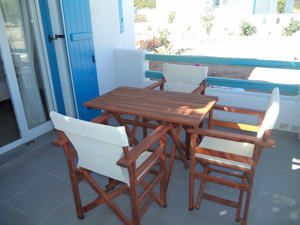 Taxiarchis Studios Agios Georgios  Buitenkant foto